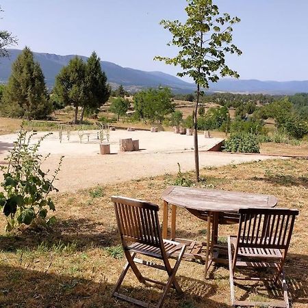Prádena El Telar Arte Y Naturaleza מראה חיצוני תמונה